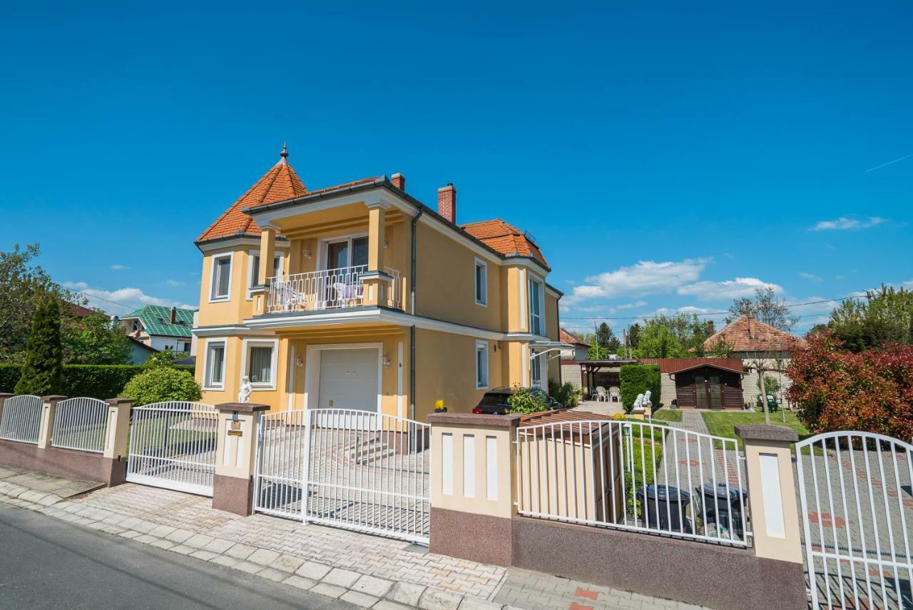 Korponyi Villa Siófok Exterior foto